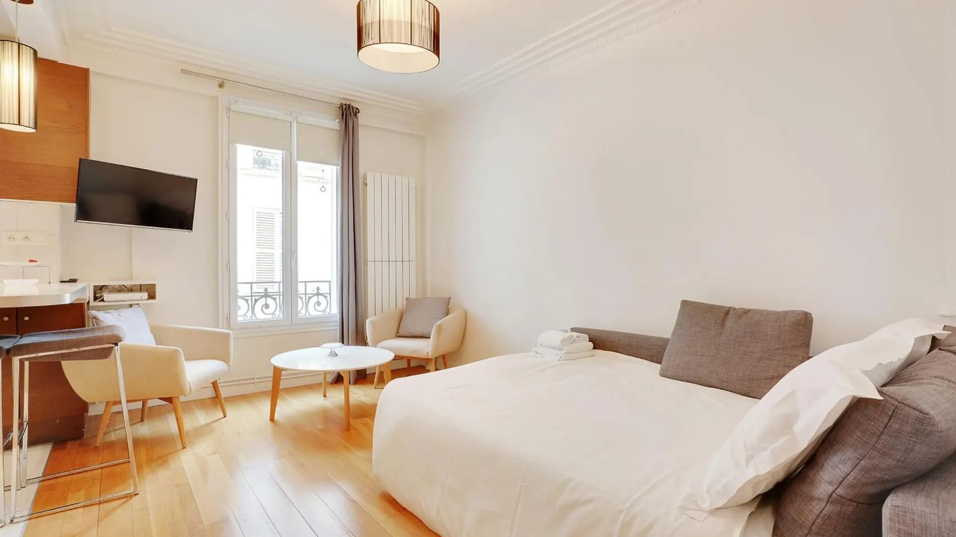 Trocadero - Studio Near The Eiffel Tower Paryż